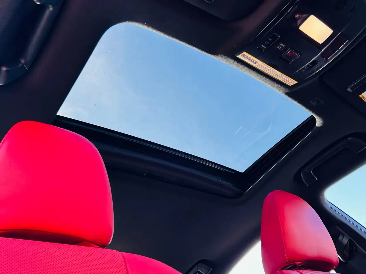 Lexus IS - Image 24