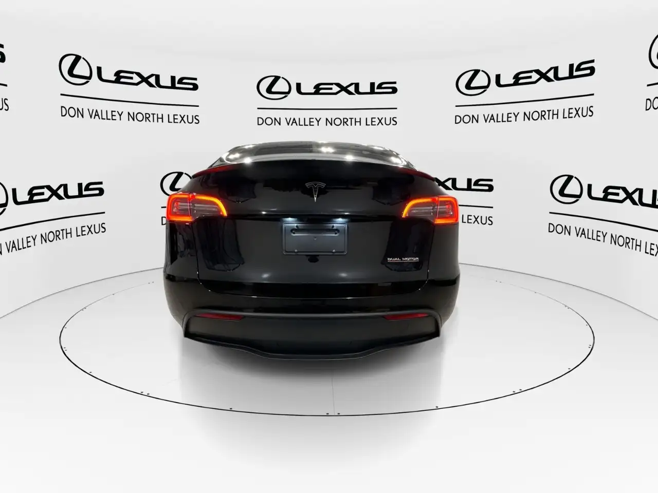 Tesla Model Y - Image 7