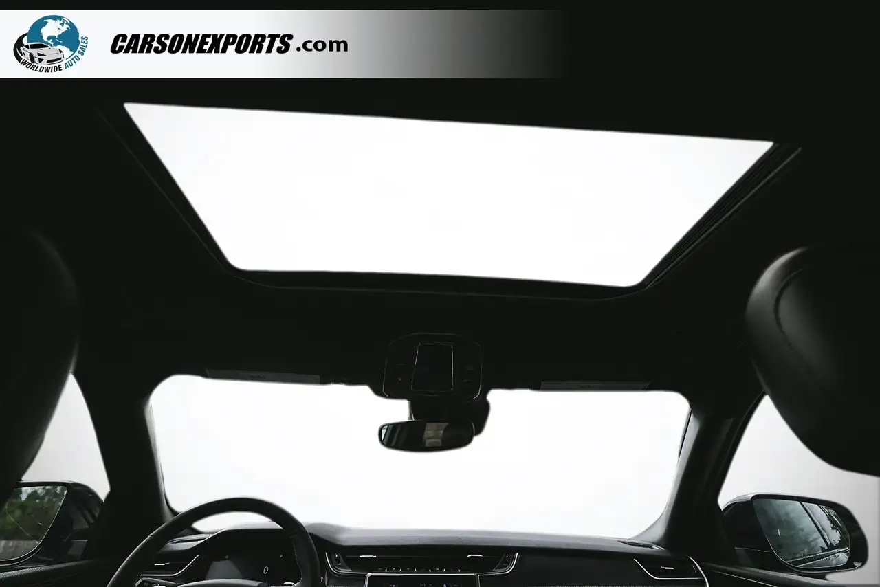 Jeep Grand Cherokee - Image 34