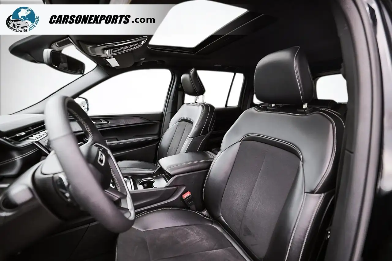 Jeep Grand Cherokee - Image 13