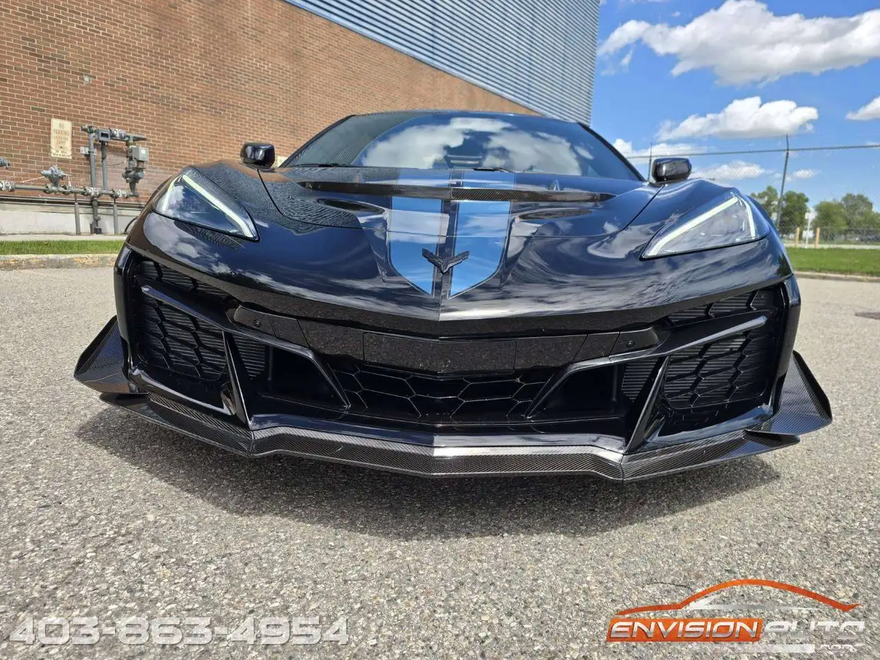 Chevrolet Corvette - Image 32