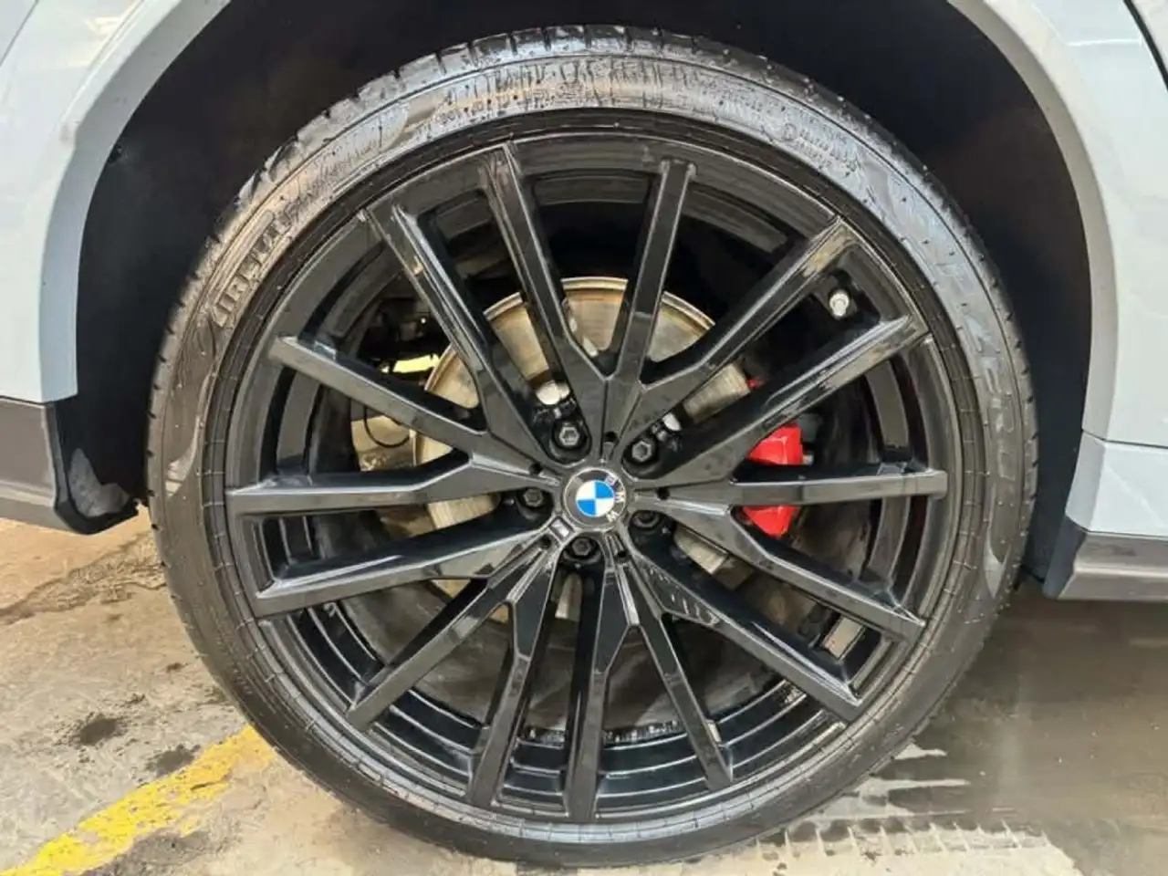 BMW X6 - Image 15