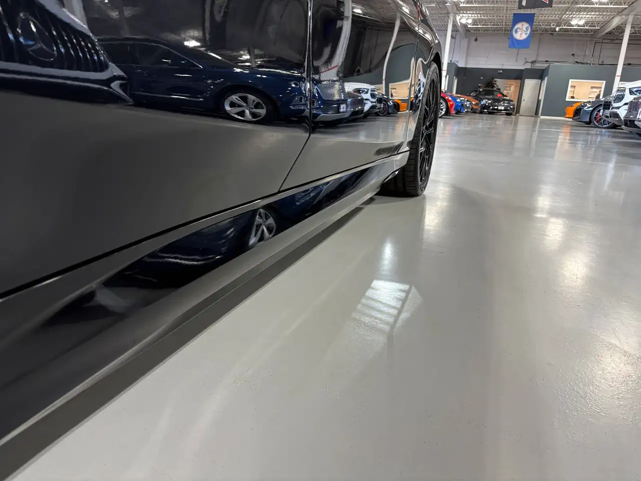 BMW i5 - Image 7