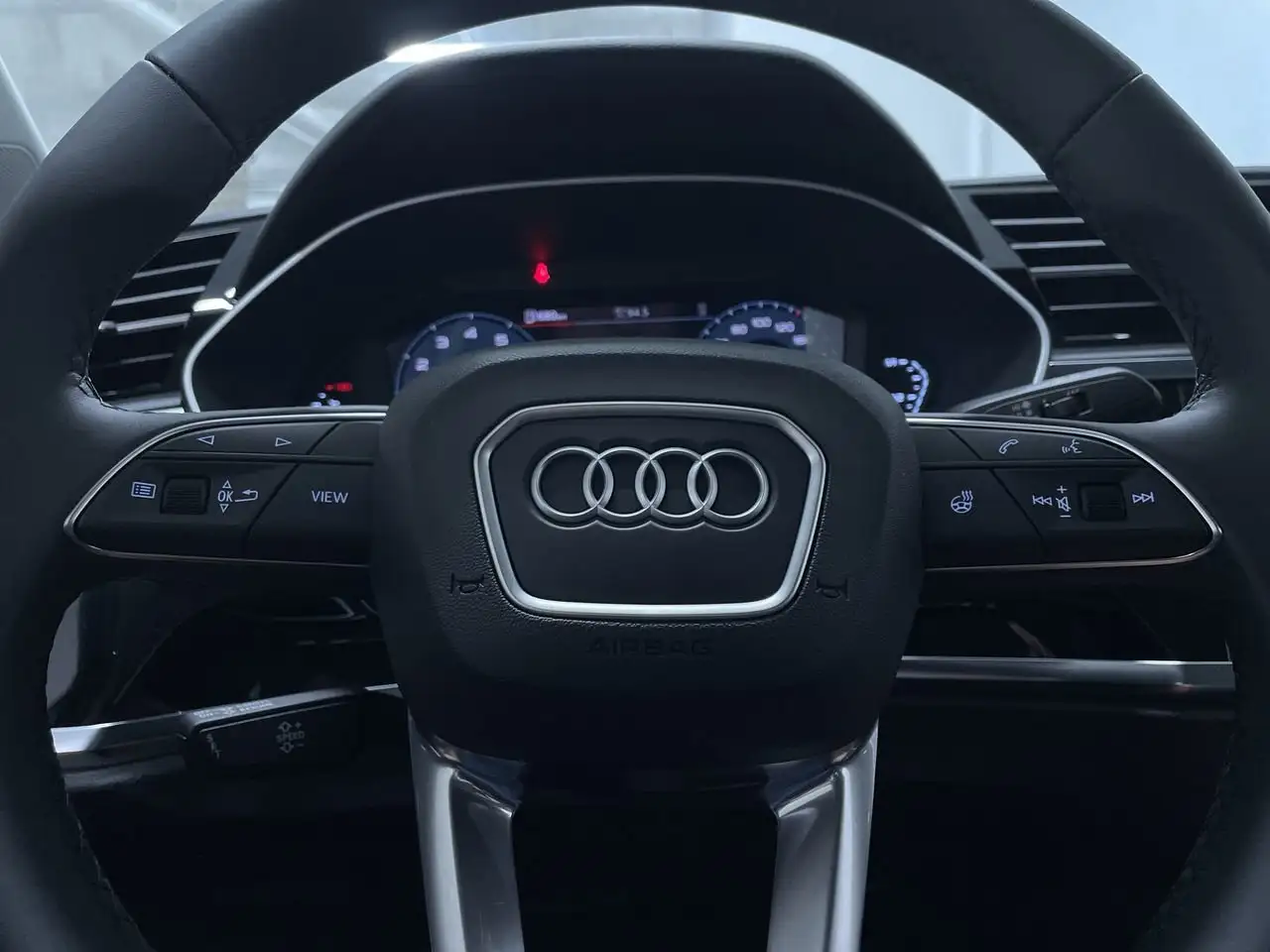 Audi Q3 - Image 22