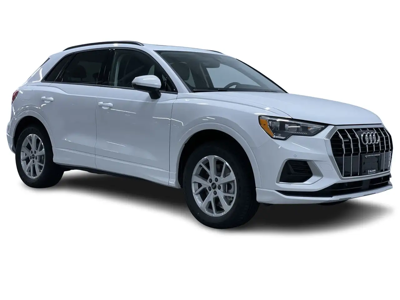 Audi Q3 - Image 16