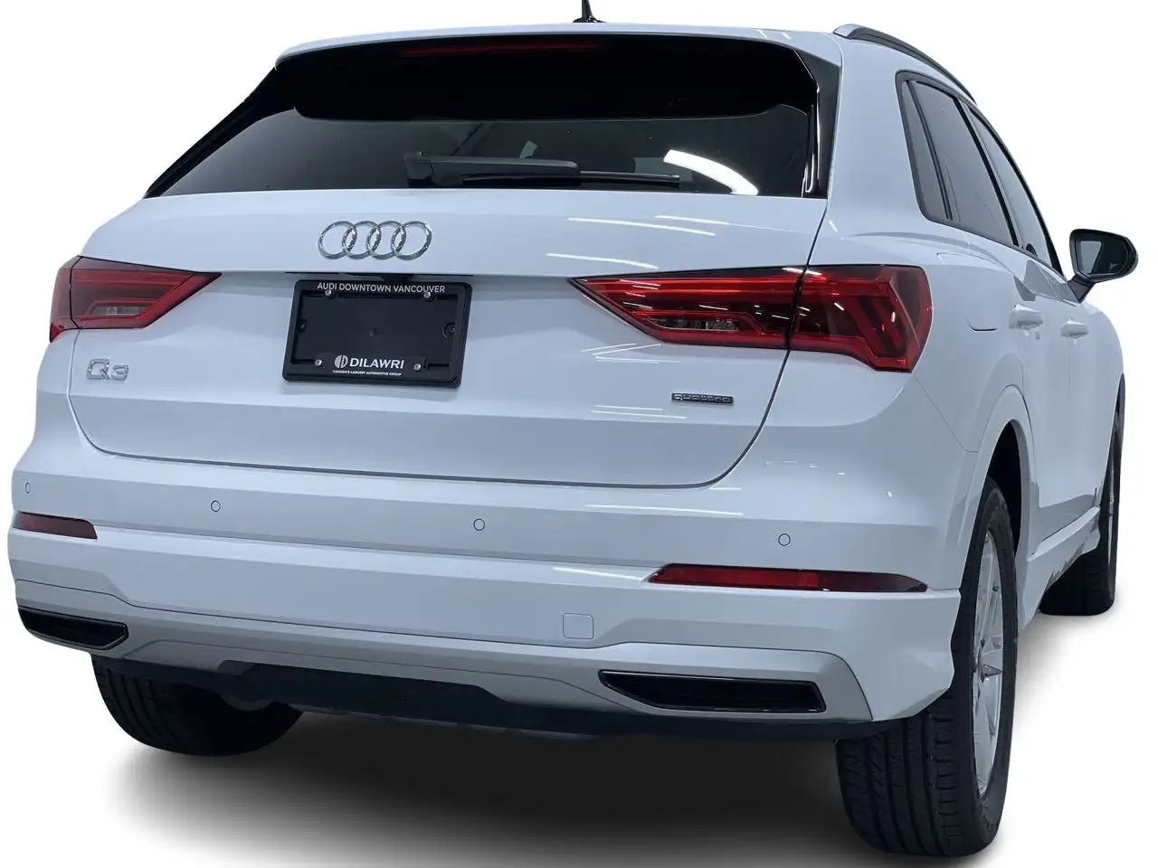 Audi Q3 - Image 12