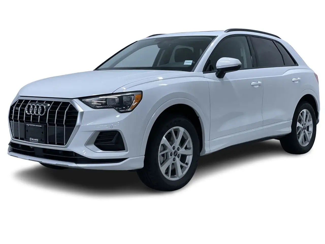 Audi Q3 - Image 6