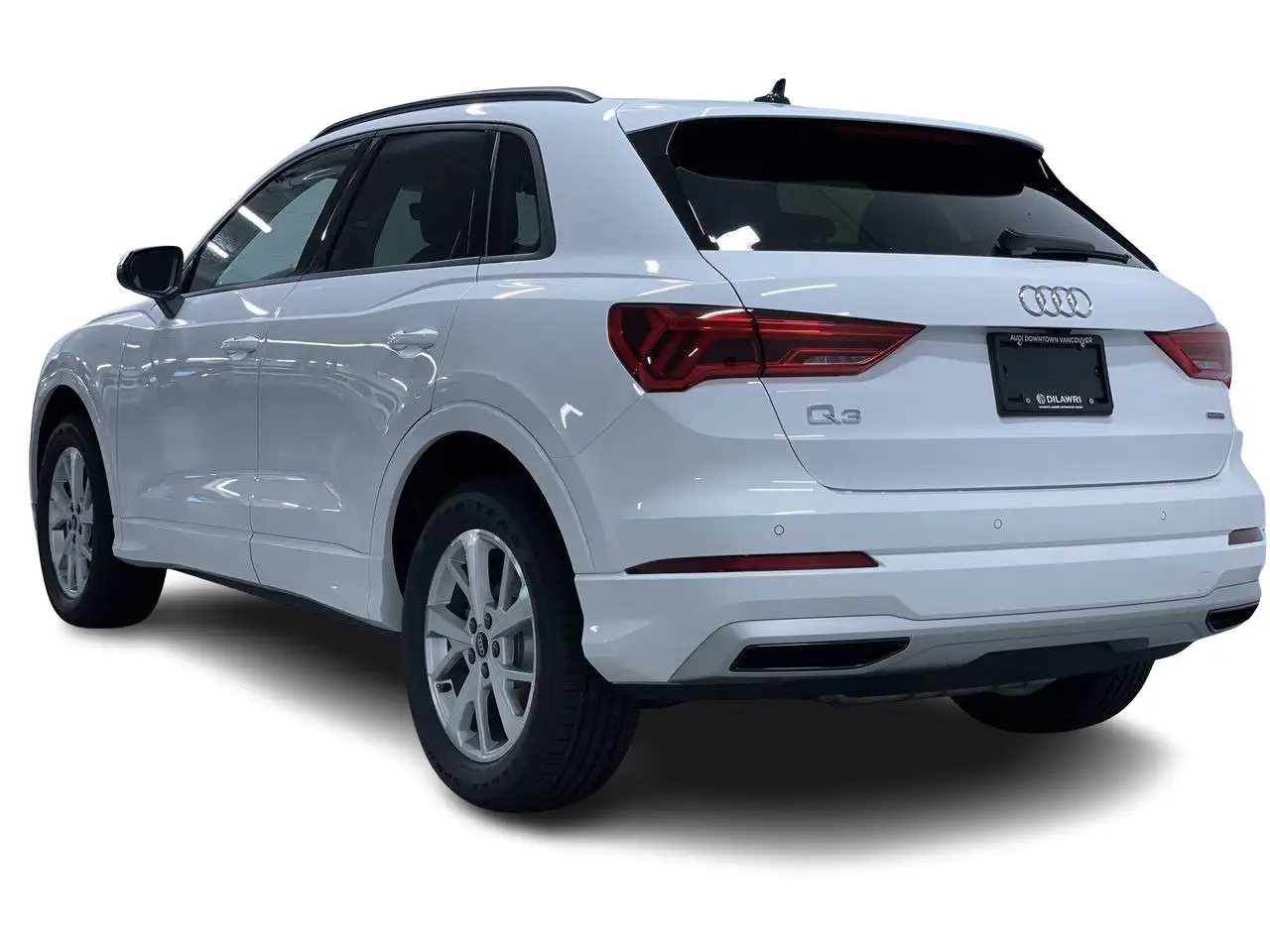 Audi Q3 - Image 9
