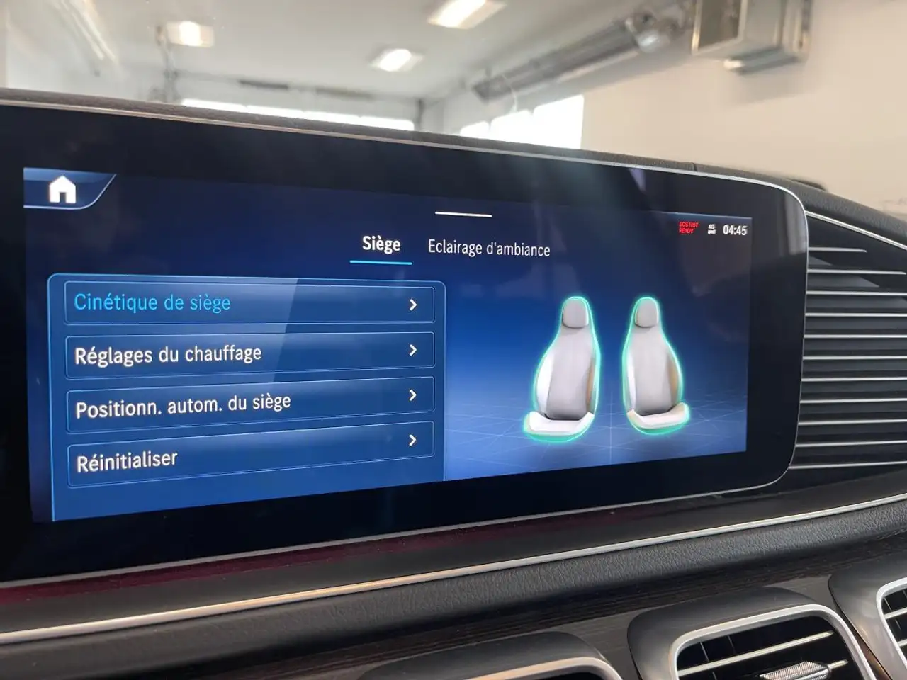 Mercedes-Benz GLE - Image 21