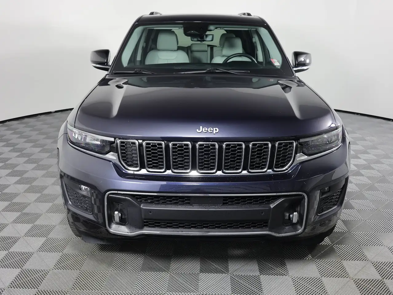 Jeep Grand Cherokee - Image 2