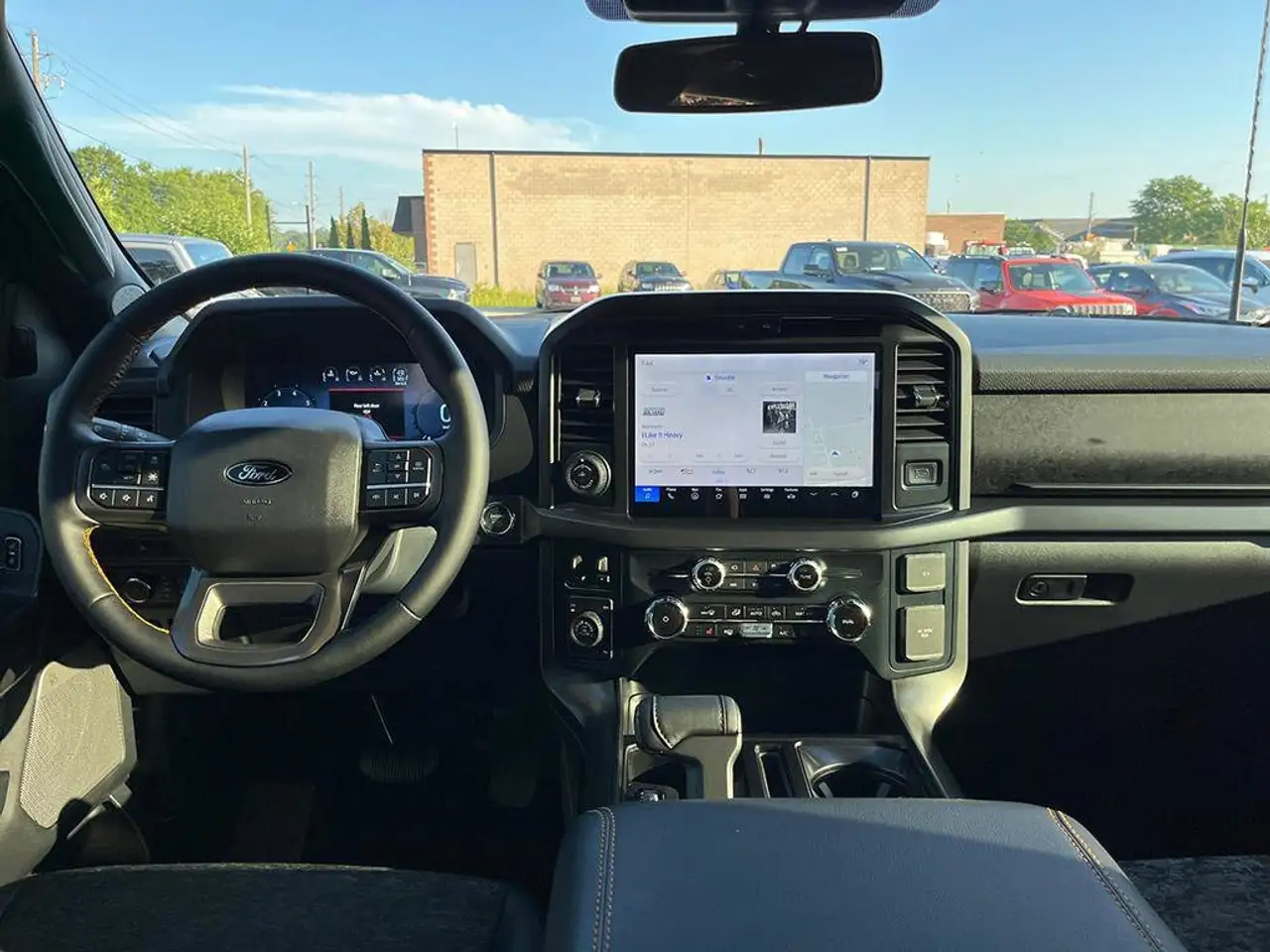 Ford F-150 - Image 10