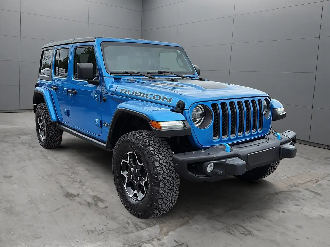 Jeep Wrangler - Image 11