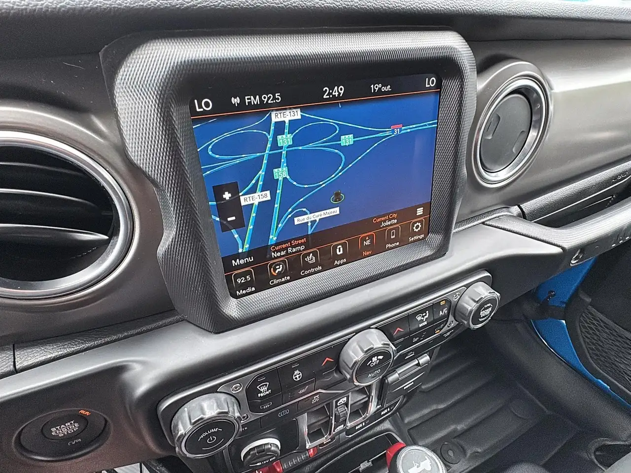 Jeep Wrangler - Image 23