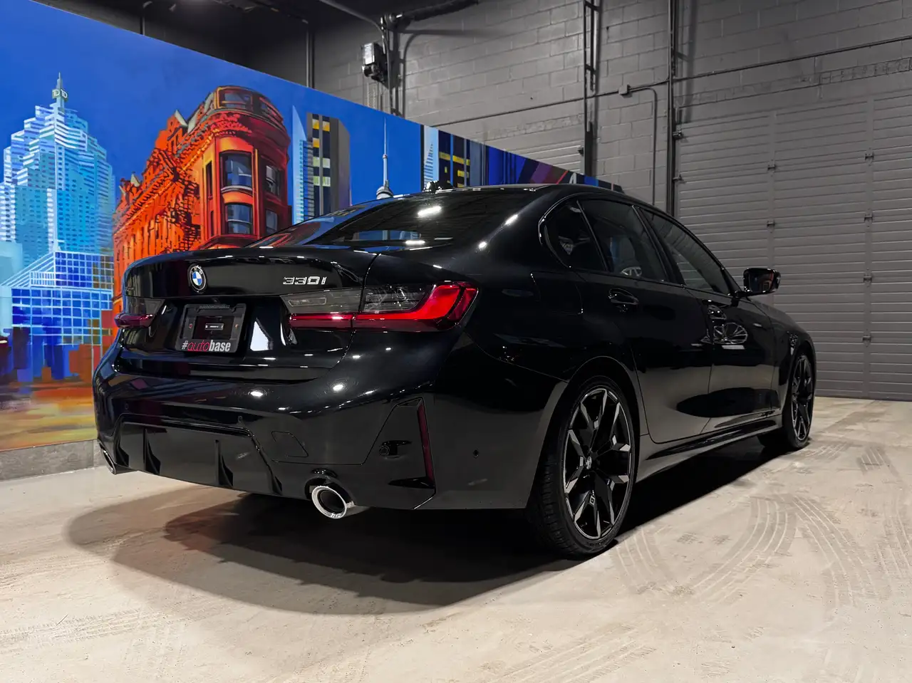 BMW 3 Series - Image 3