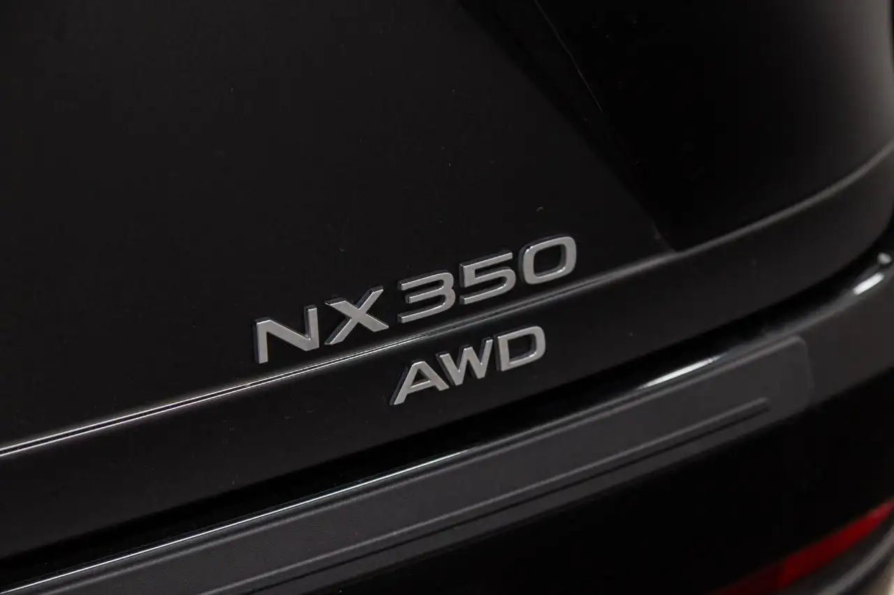 Lexus NX 350 - Image 10