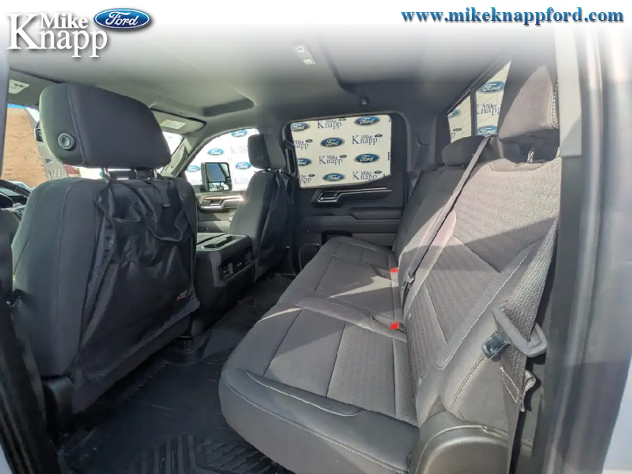 Chevrolet Silverado 1500 - Image 24