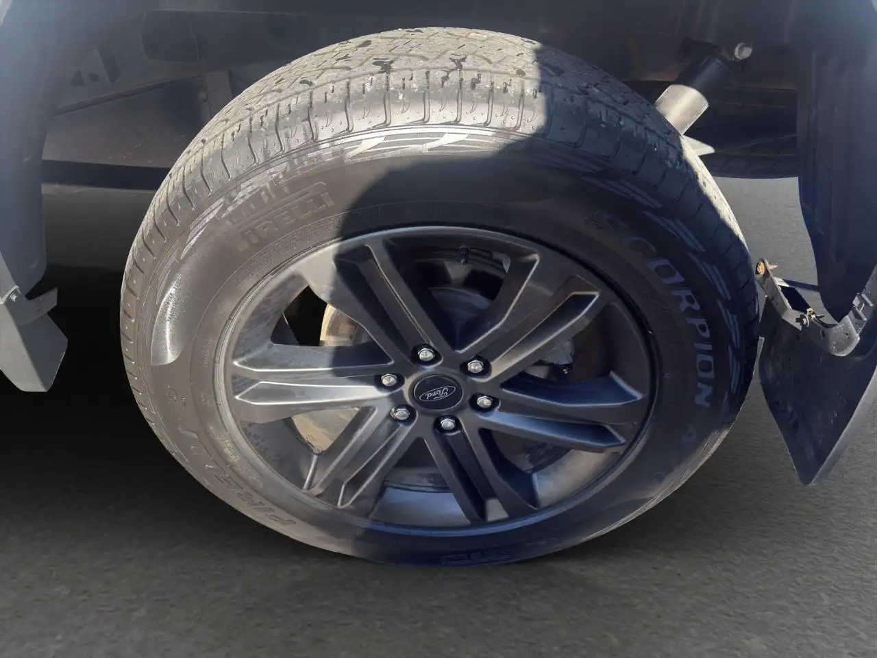 Ford F-150 - Image 2