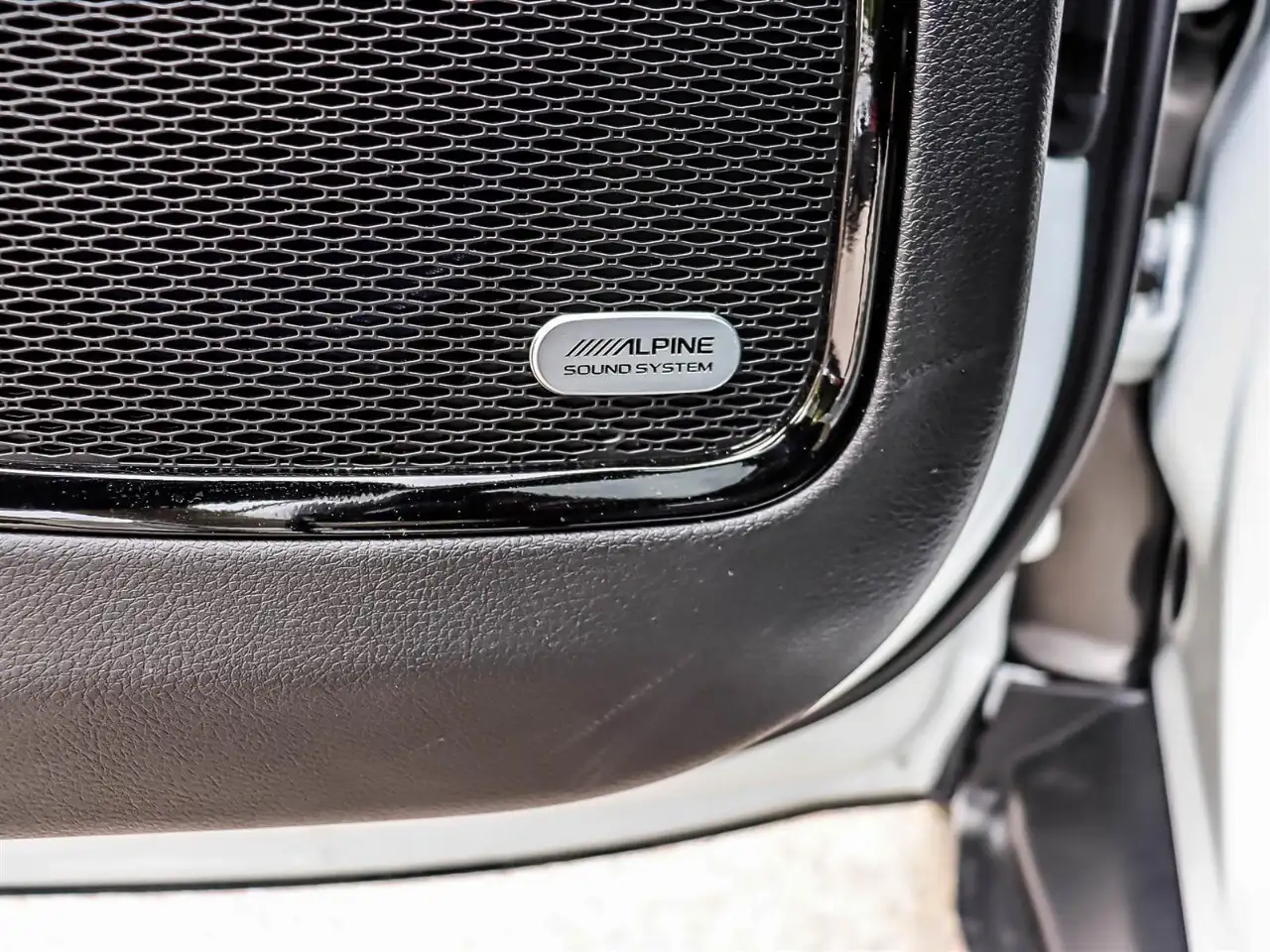 Jeep Compass - Image 19
