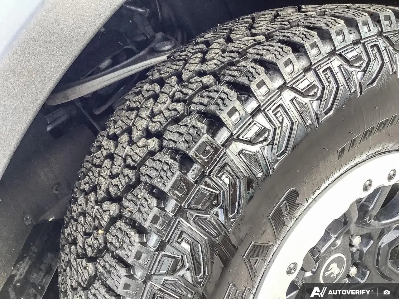 Ford Bronco - Image 7