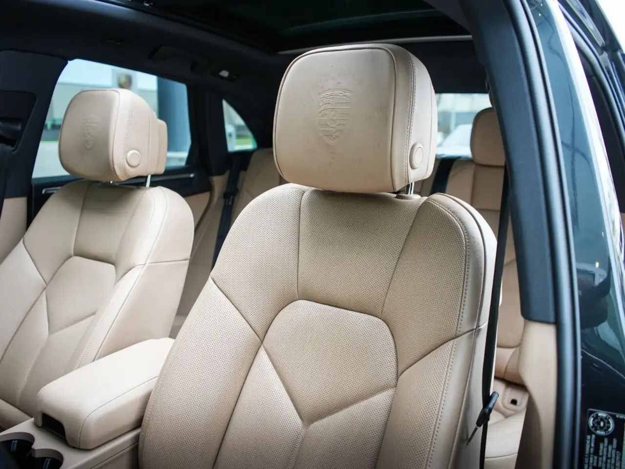 Porsche Macan - Image 15