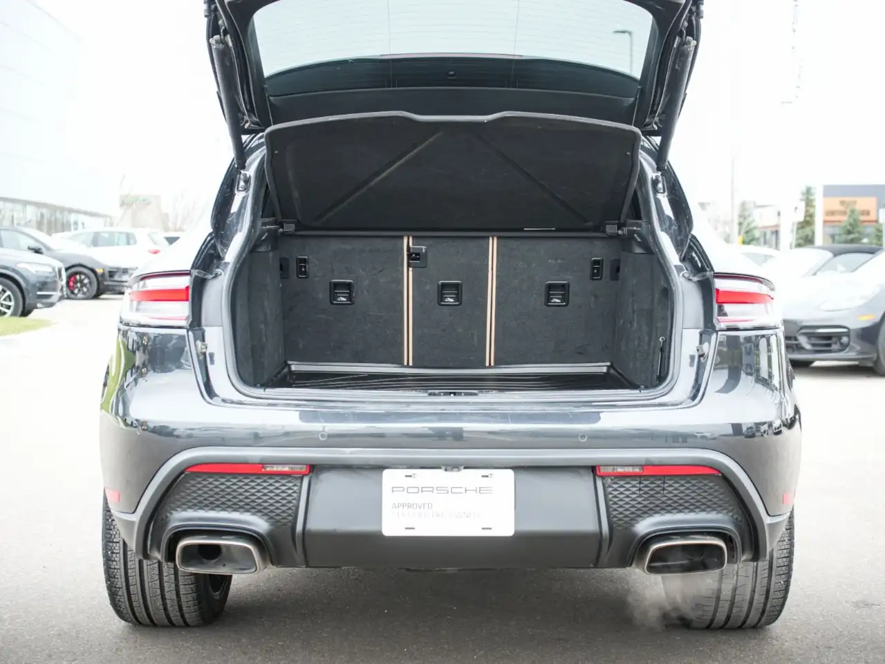 Porsche Macan - Image 9