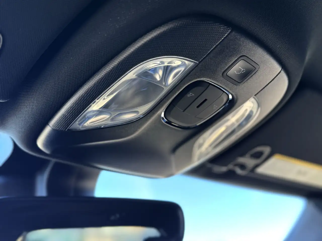 Jeep Compass - Image 20