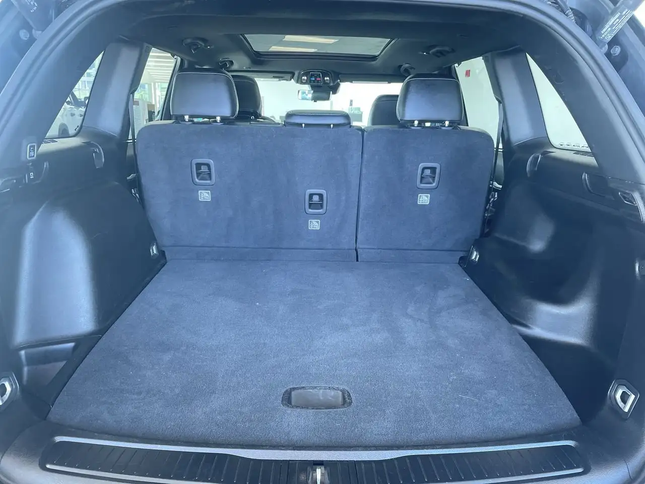 Jeep Grand Cherokee - Image 44
