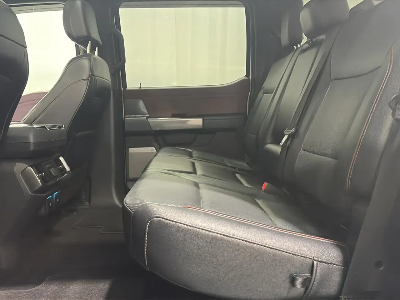 Ford F-150 - Image 17
