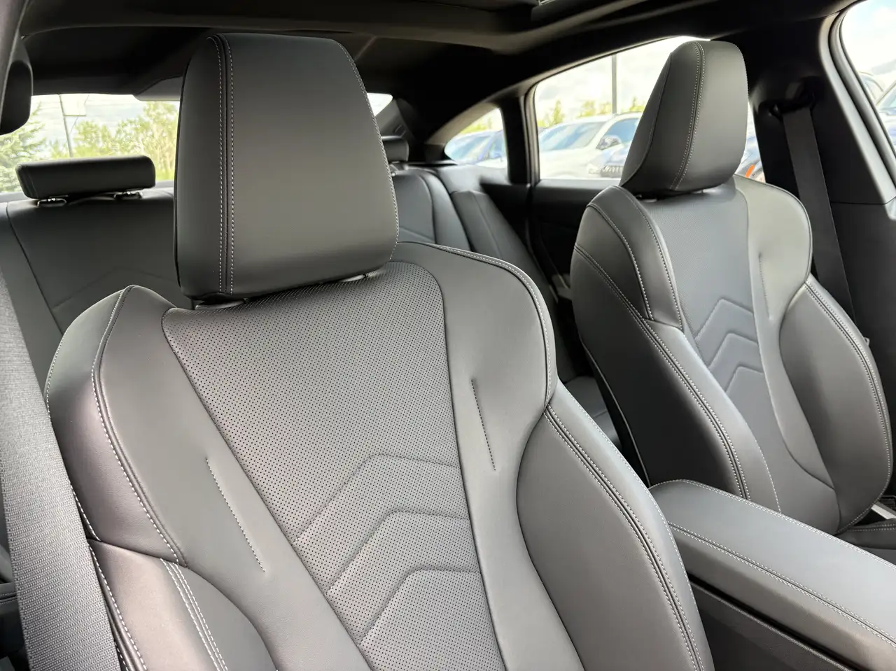 BMW 2 Series - Image 21
