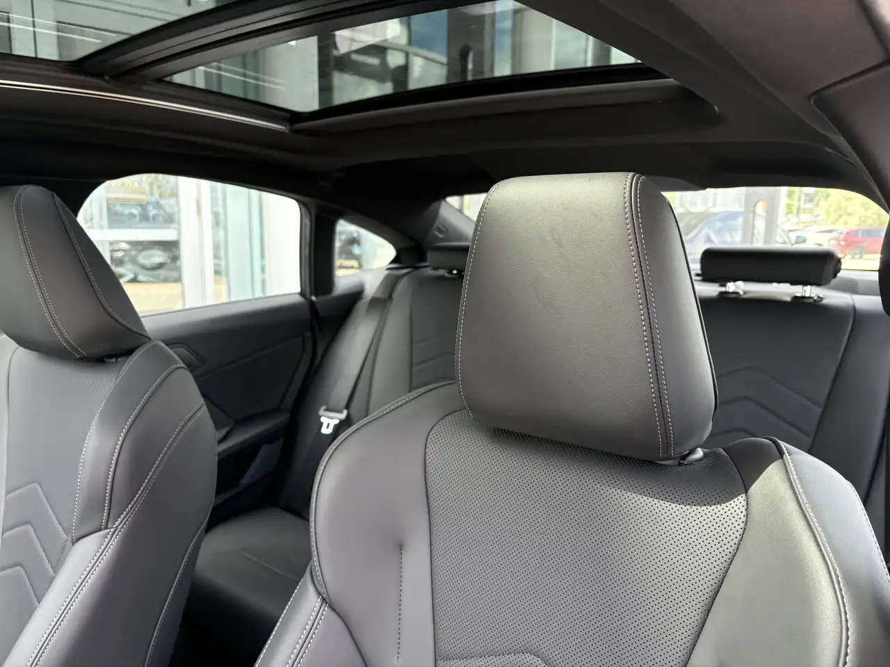 BMW 2 Series - Image 17