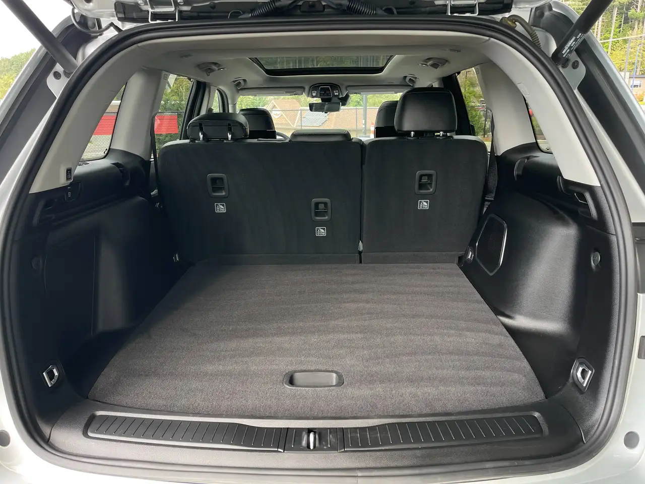Jeep Grand Cherokee - Image 36