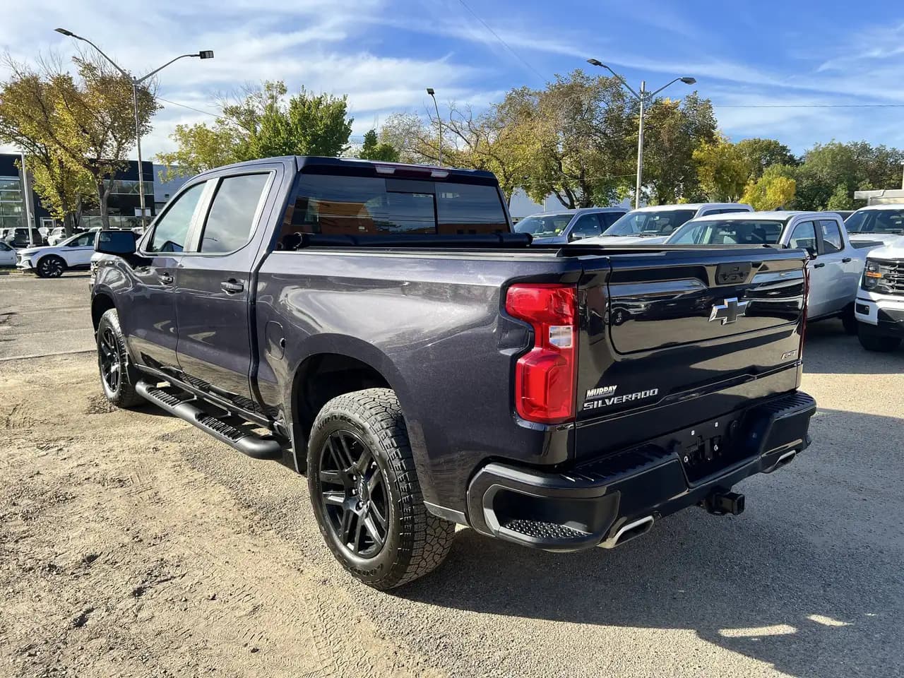 Chevrolet Silverado 1500 - Image 22