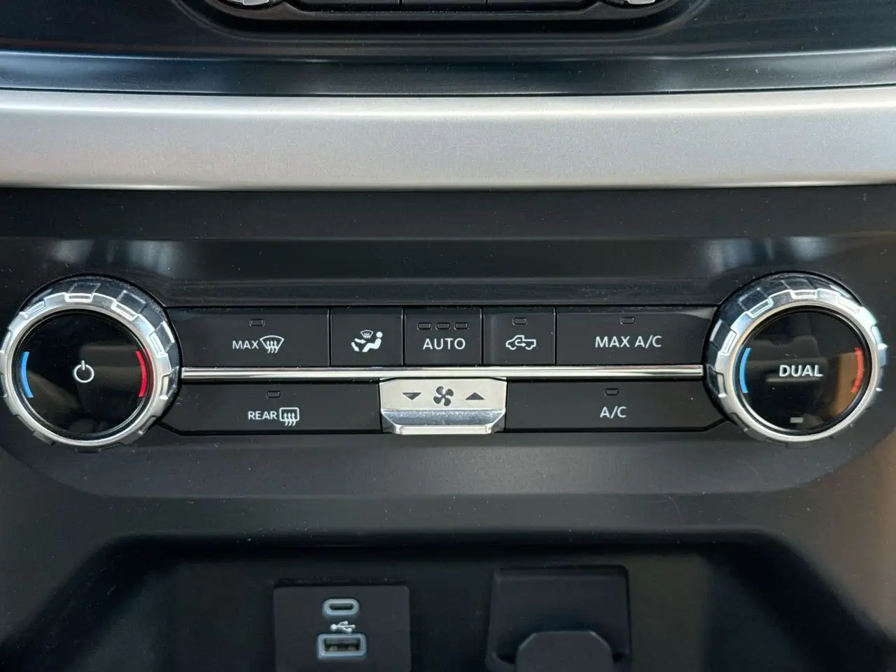 Ford F-150 - Image 20
