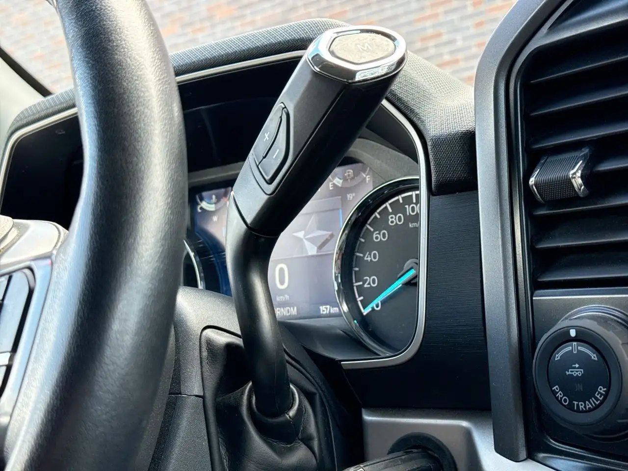 Ford F-150 - Image 21