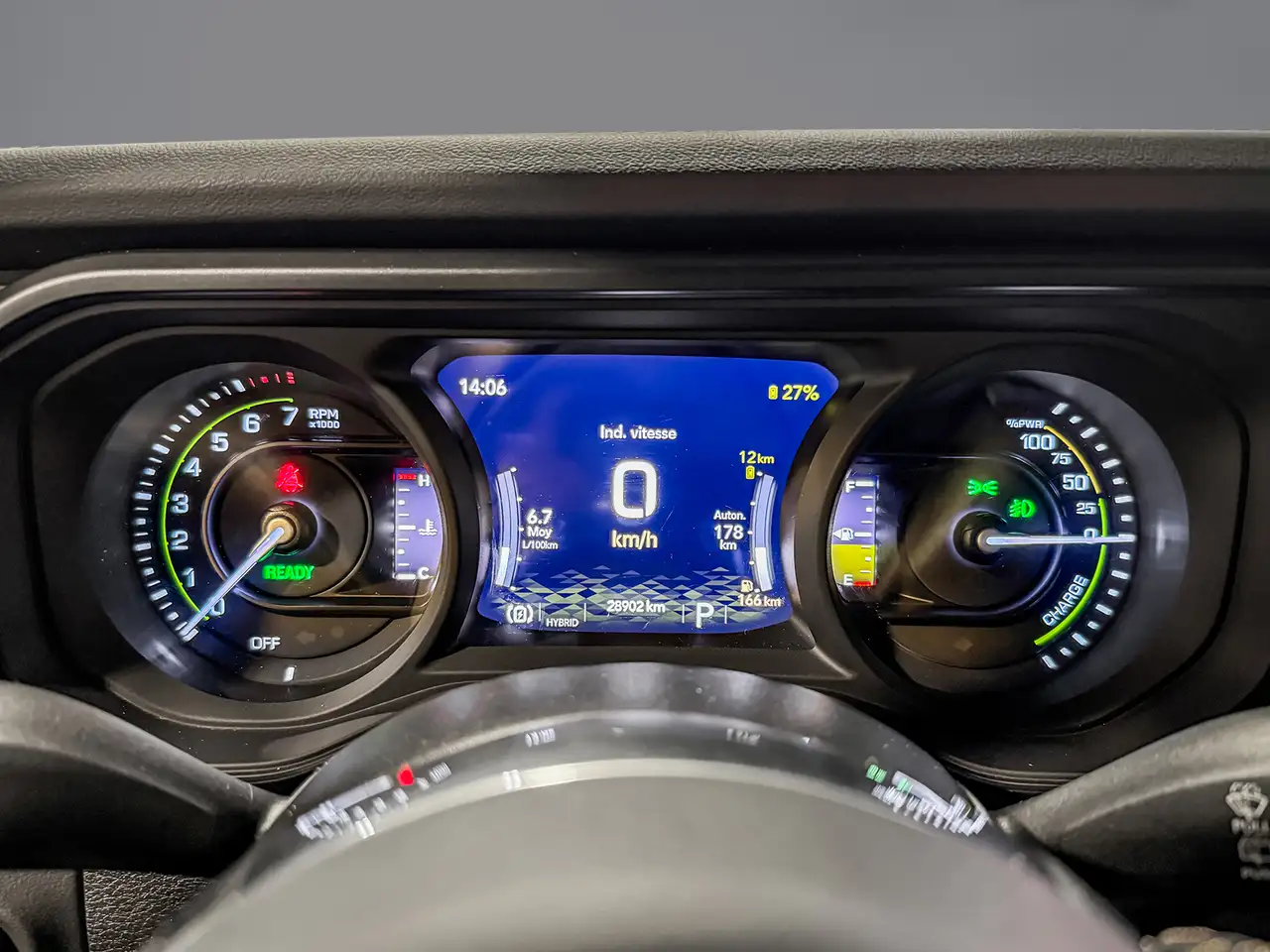 Jeep Wrangler - Image 21