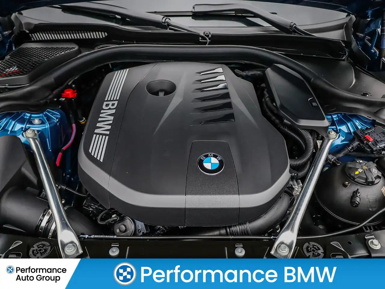 BMW 5 Series - Image 5
