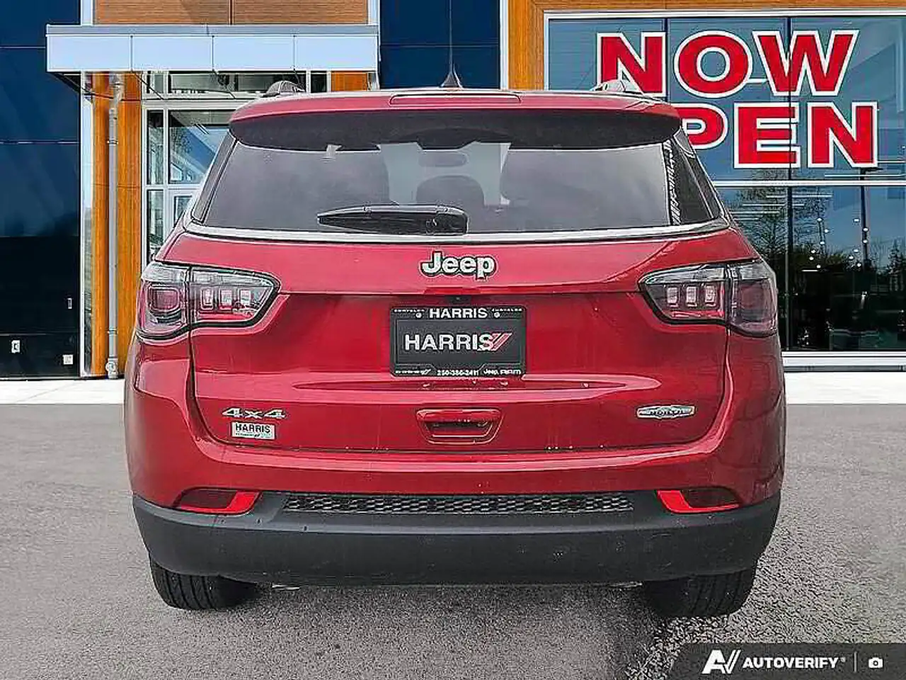 Jeep Compass - Image 12