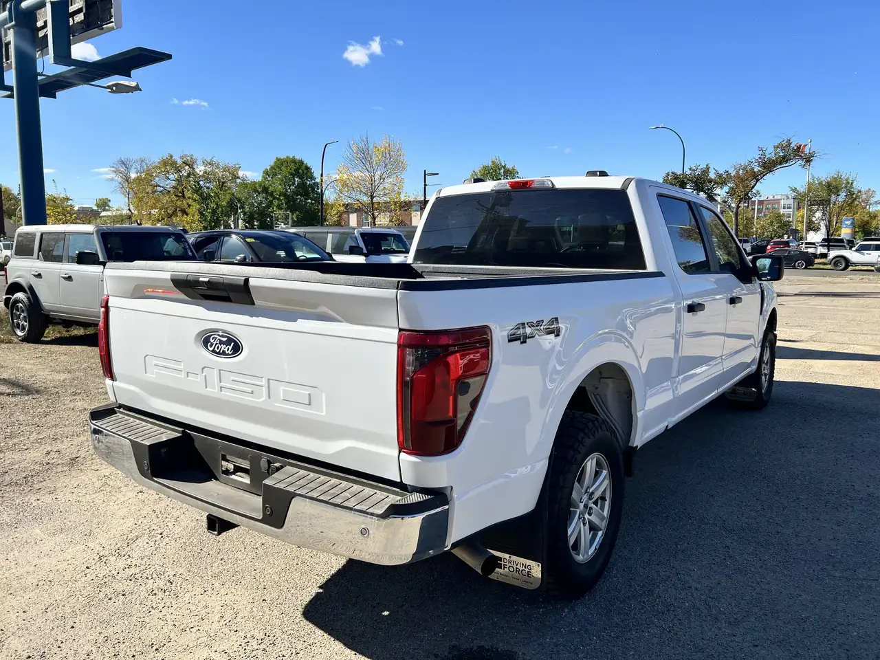 Ford F-150 - Image 26