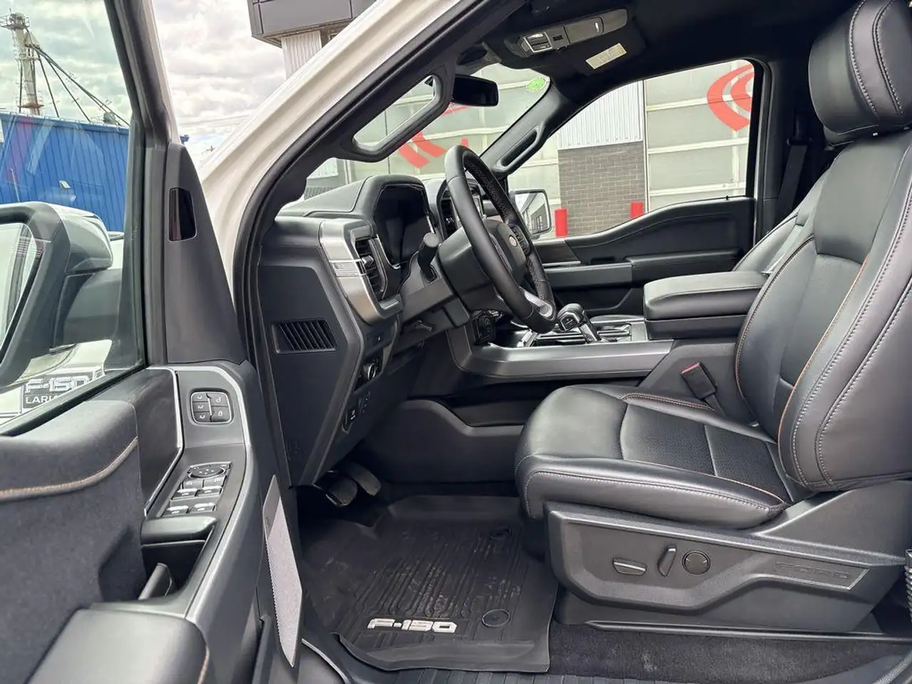 Ford F-150 - Image 13
