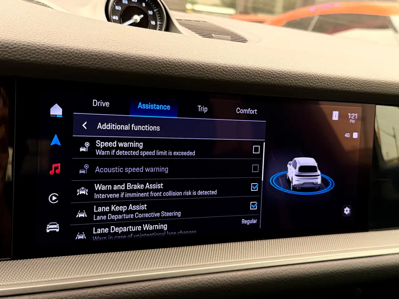 Porsche Cayenne - Image 33