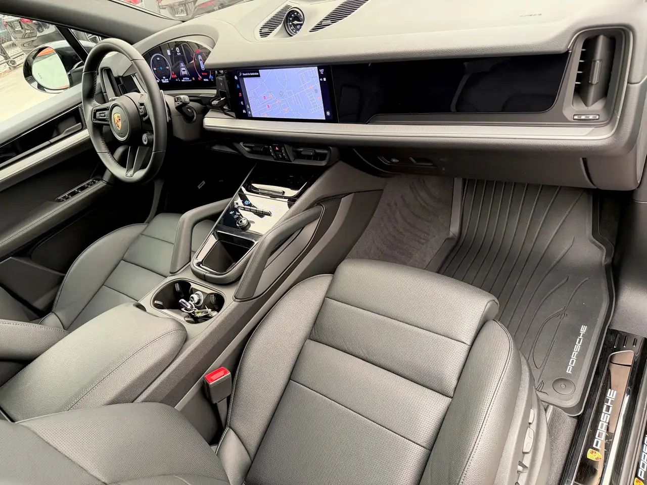 Porsche Cayenne - Image 43