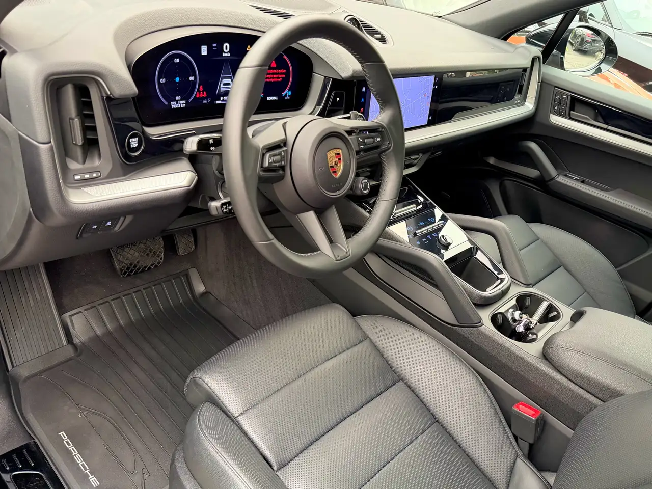 Porsche Cayenne - Image 25