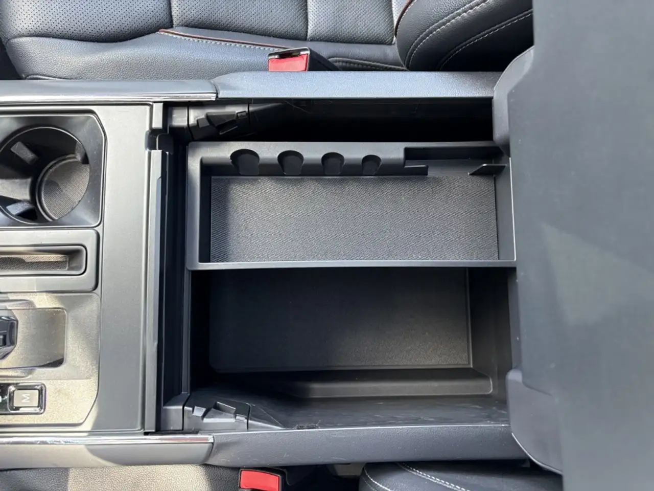 Ford F-150 - Image 41