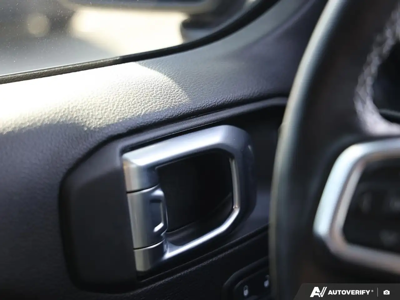 Jeep Wrangler - Image 17