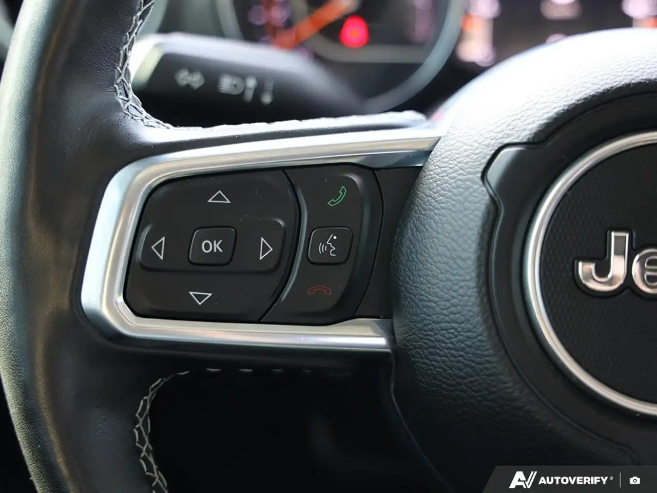 Jeep Wrangler - Image 18