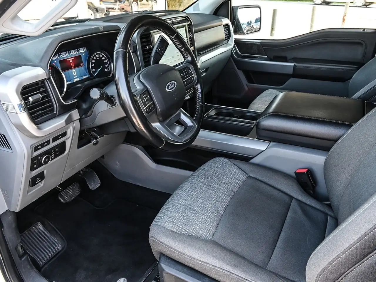 Ford F-150 - Image 14