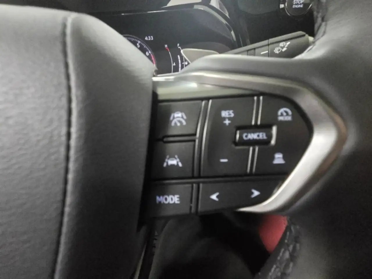 Lexus NX 350 - Image 21