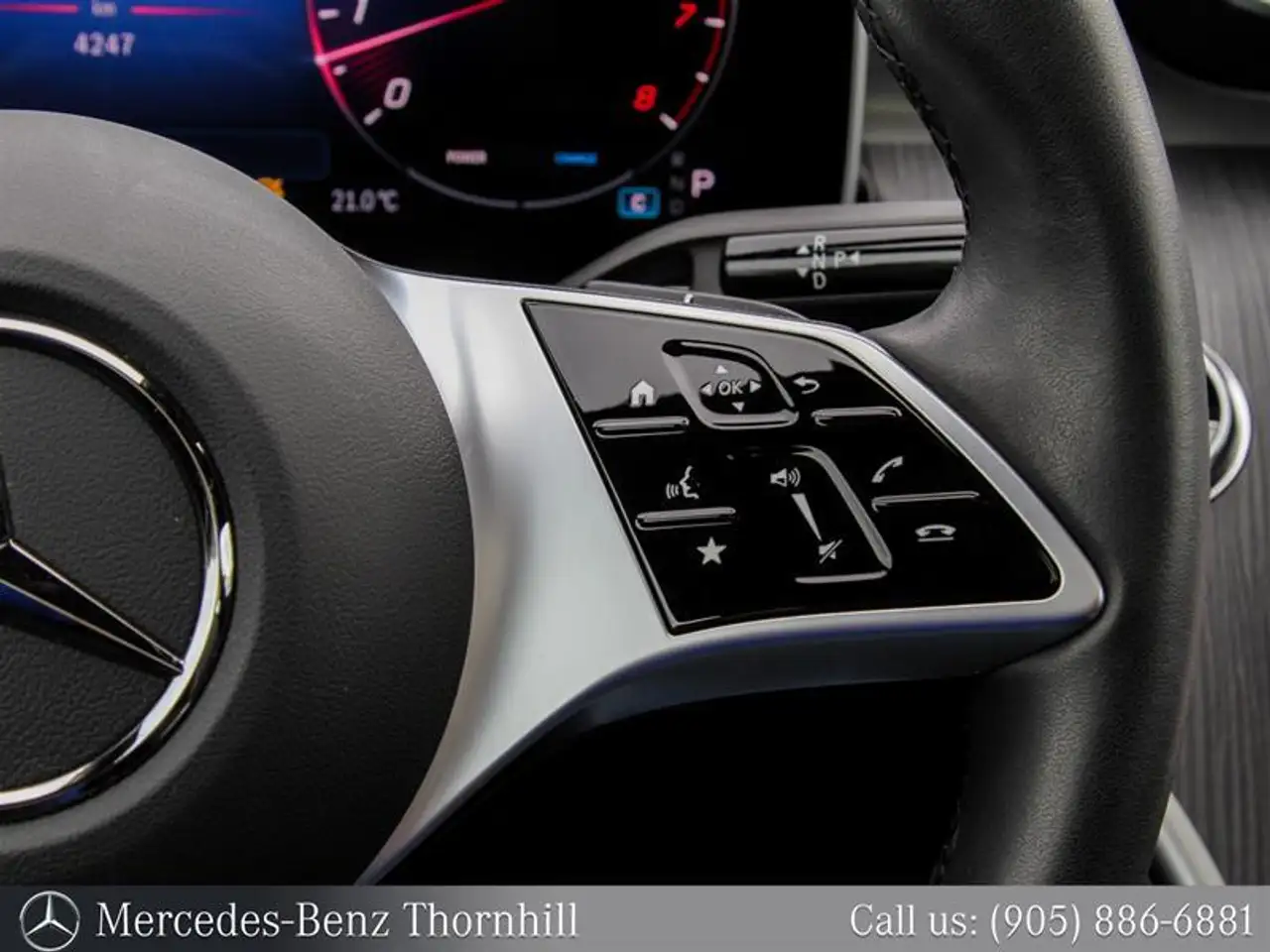 Mercedes-Benz C-Class - Image 19