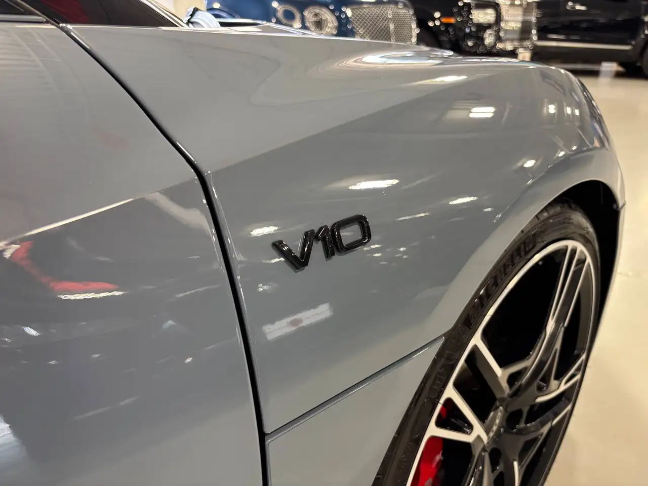 Audi R8 - Image 6