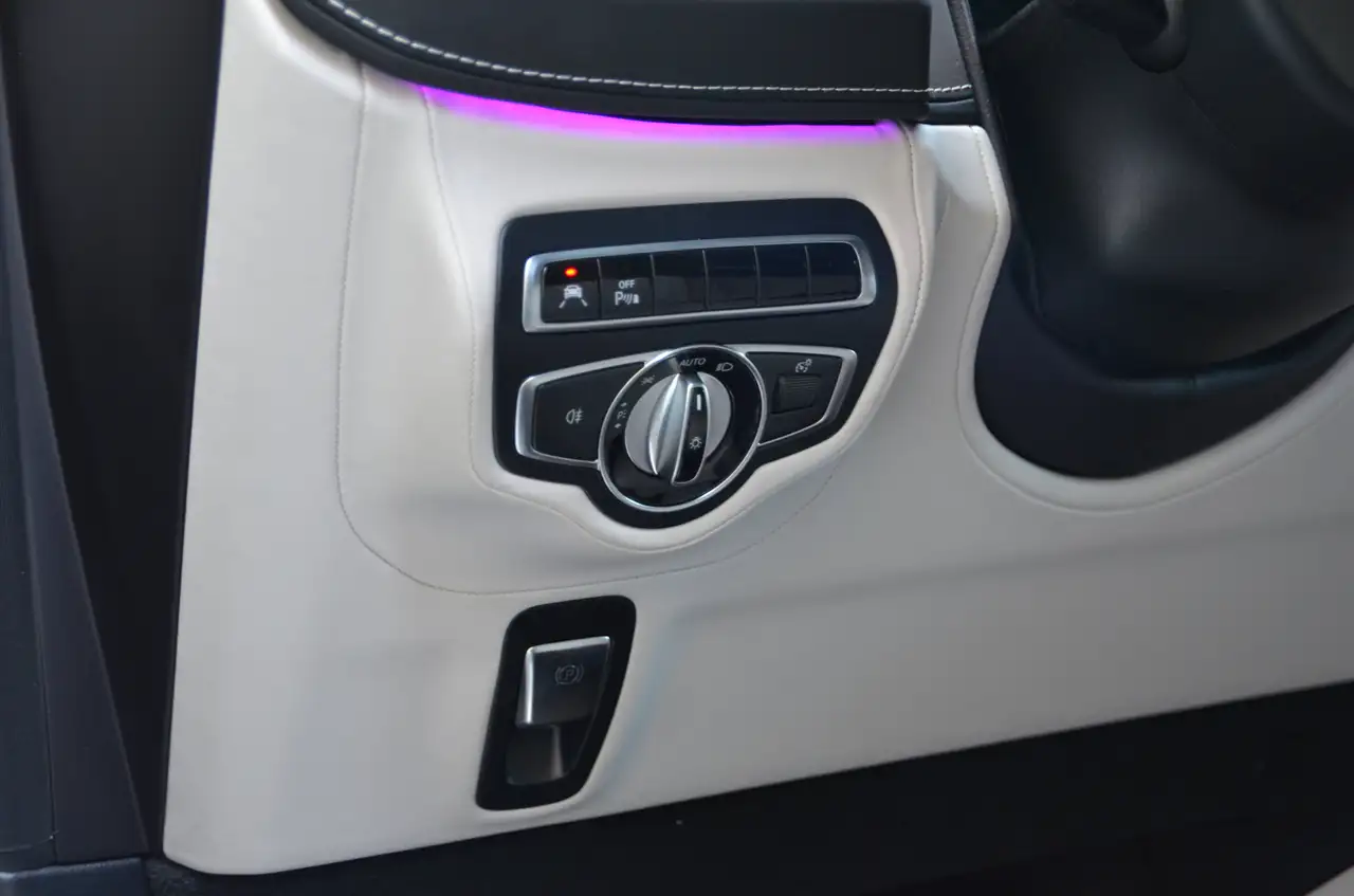 Mercedes-Benz G-Class - Image 43